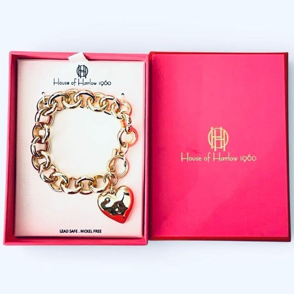 NWT Gorgeous House of Harlow Gold Heart Chunky Toggle Bracelet Statement Piece